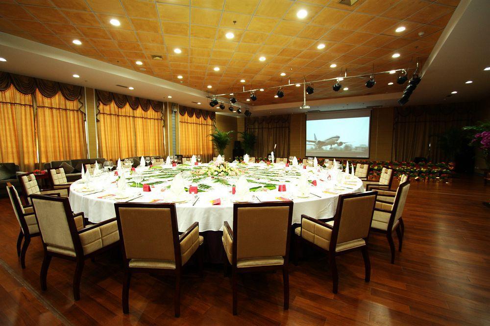 Shanghai Southern Airlines Pearl Hotel Экстерьер фото