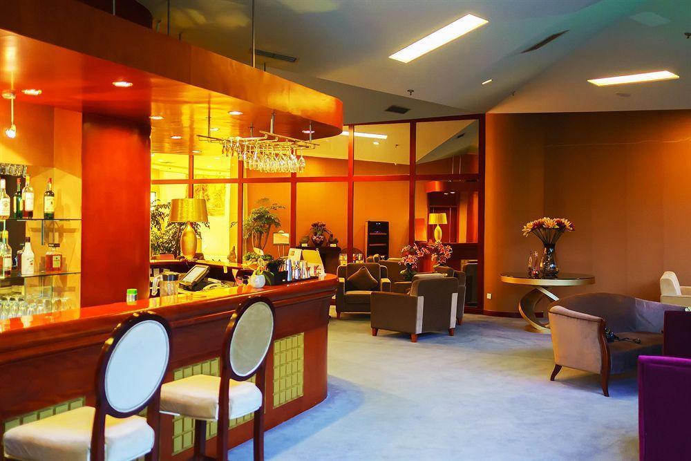 Shanghai Southern Airlines Pearl Hotel Экстерьер фото